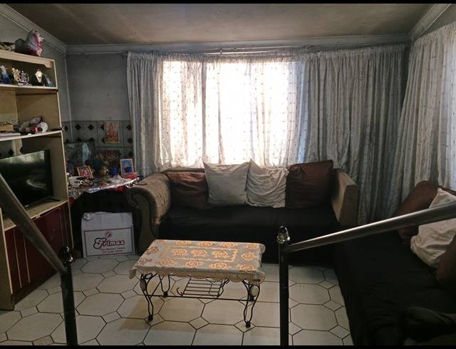 3 BEDROOM FREEHOLD FOR SALE IN NORTHDALE